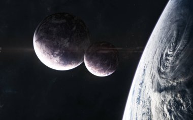 Derin uzayda bir yerlerde gezegenler