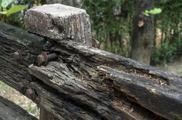 Encerramento Cerca Madeira Desgastada Deteriorada Com Dof Raso — Fotografia de Stock