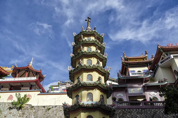 Arquitetura Chinesa Budista Templo Kek Lok Situado Air Itam Penang — Fotografia de Stock