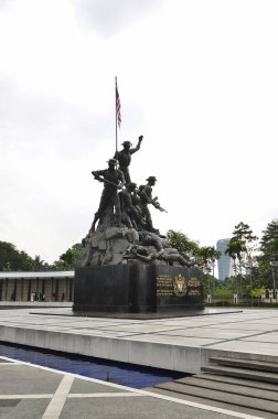 Tugu Negara Malezya namı diğer Malezya Ulusal Anıtı, 2. Dünya Savaşı ve Malezya Acil Servisi, Kuala Lumpur, Malezya 'da ölenlerin anısına dikilmiş bir anıttır..