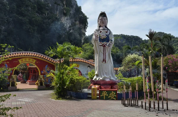 Guan Yin Statue Ling Sen Tong Cave Temple Ipoh Malaysia — Stock Photo, Image