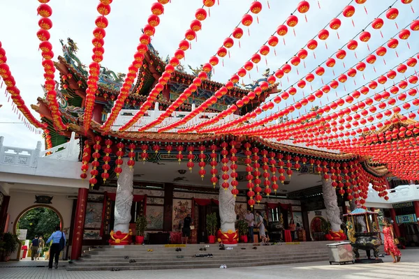 Templo Thean Hou Decorado Con Linternas Rojas Colgantes Durante Celebración — Foto de Stock