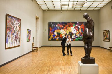 Sergide. Moskova Tretyakov Galerisi.