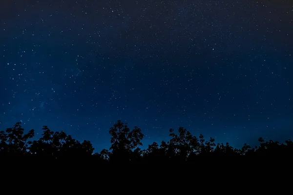 Cielo estrellado paisaje — Foto de Stock