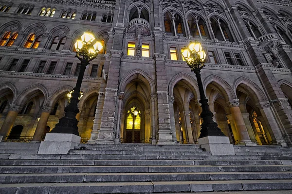 Câmara Municipal de Viena à noite — Fotografia de Stock
