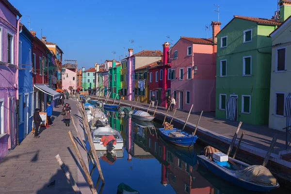 Ostrov Burano v Benátkách — Stock fotografie