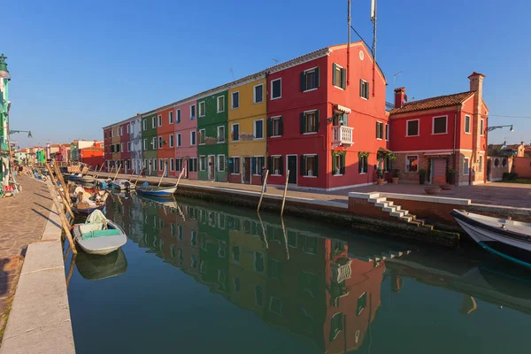 Isla de Burano en Venecia — Foto de Stock