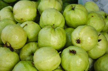 taze guava meyve 