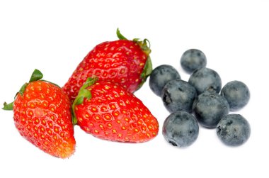 çilek ve böğürtlen