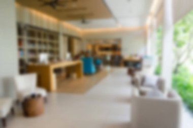 Otel lobisinde bulanıklık