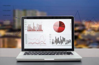 iş grafiği laptop