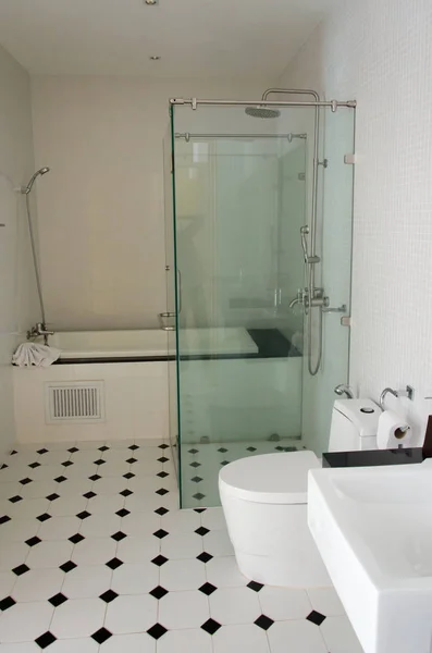 Casa Banho Interior Moderna Chuveiro — Fotografia de Stock