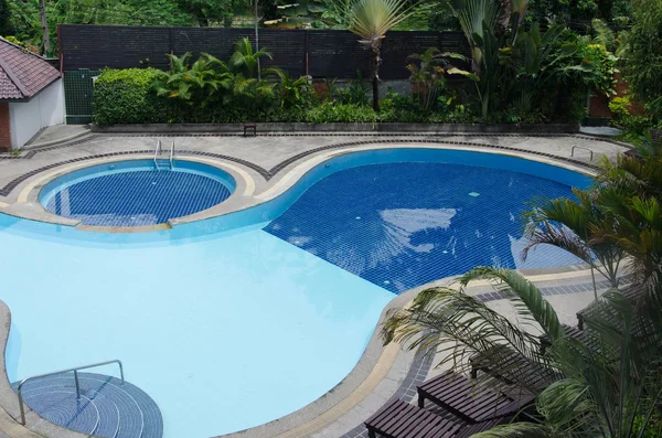 Hotel Yüzme Havuzu — Stok fotoğraf