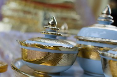 Benjarong (bir geleneksel Tay beş renkli ünlü porselen Rattanakosin dönemde)