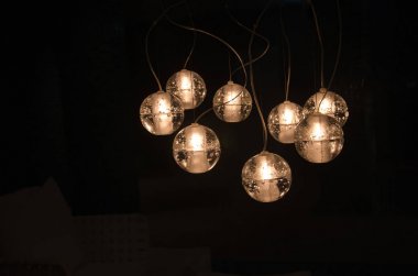 Eski, eski ampulleri iç dekorasyon için.