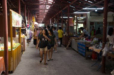 Soyut bulanık insanlar markette.