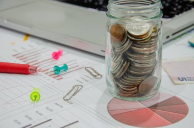 İş belgesi Finansal şema ve grafik.