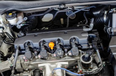 Araba detayları - Yeni modern araba motoru.