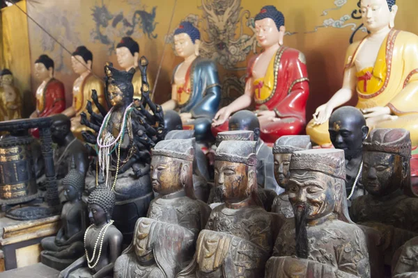 Nesneleri bir Budist Tarikatı