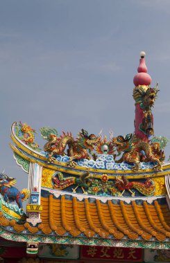 Budistler nesnelerin kült