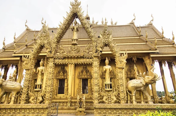 Belo templo budista — Fotografia de Stock