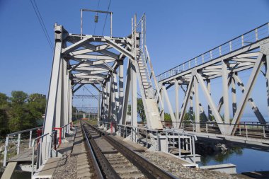 metal demiryolu Köprüsü