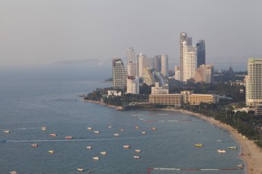 Deniz kenarında çok uygun bir şehir de güzel yer