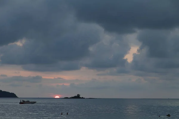 Declive sobre el mar — Foto de Stock