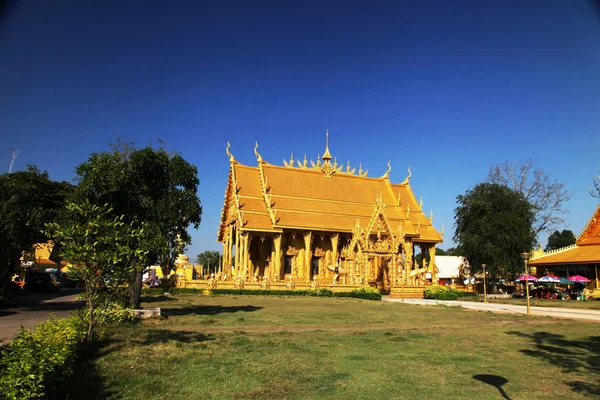 Красиву буддійський храм — стокове фото