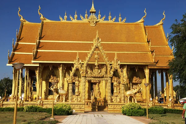 Vackra buddhistiska tempel — Stockfoto