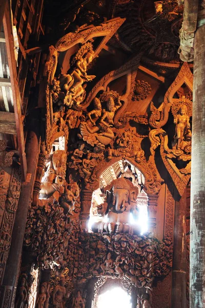 Belo templo budista — Fotografia de Stock