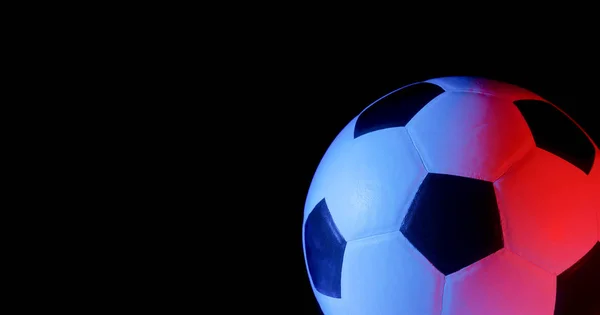 Bola Futebol Isolada Sobre Fundo Preto Neon Azul Banner Conceito — Fotografia de Stock