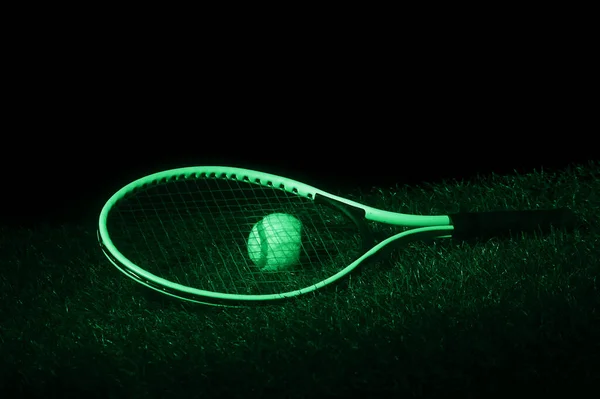 Tennis Racket Tennis Balls Grass Black Background Copy Space Green — Stock Photo, Image