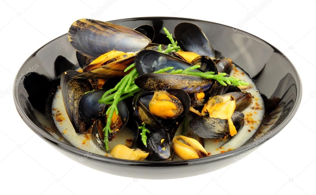 Fresh Mussels In White Wine Sauce