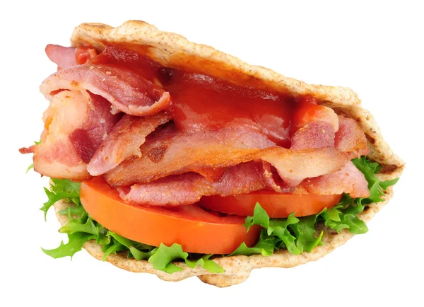 ベーコンとサラダ フラットブレッド サンドイッチ — ストック写真