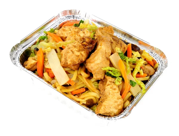 Frango chinês Chow Mein Take Away refeição — Fotografia de Stock