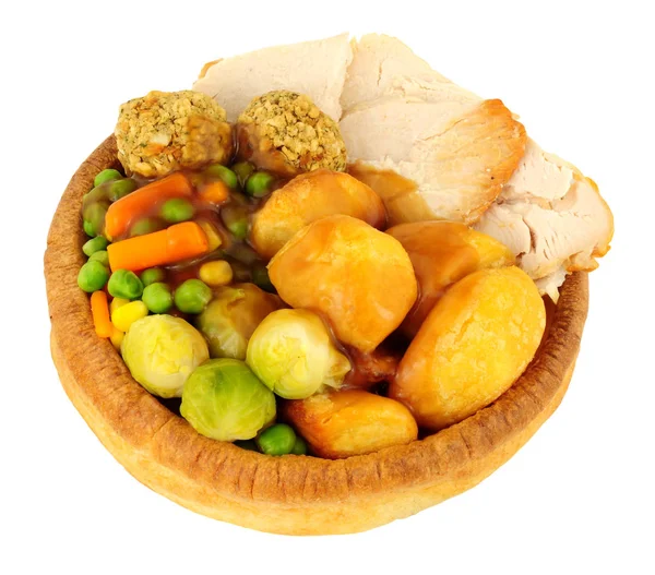 Gebraden kip diner In een Yorkshire Pudding — Stockfoto