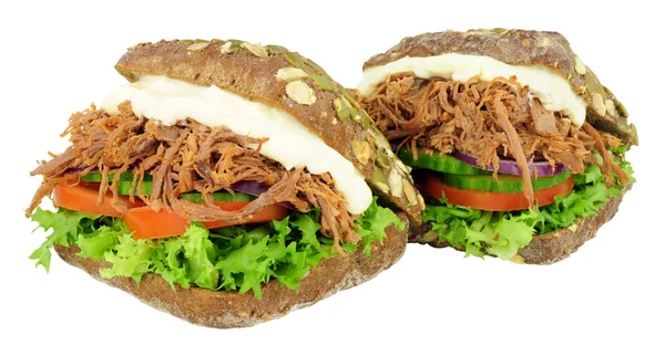Sanduíches de Pão de Pumperníquel Chorado de Carne de Bovino Triturada — Fotografia de Stock