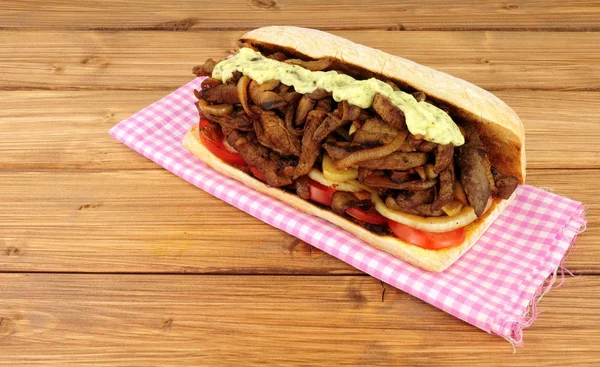 Fried Beef And Onion Sandwich Sub rolo — Fotografia de Stock