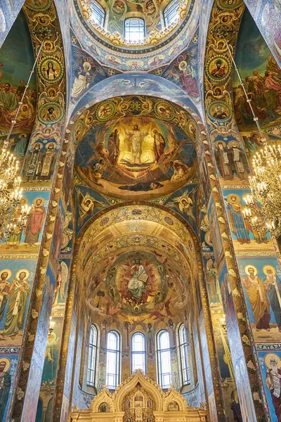 La Iglesia del Salvador sobre la Sangre derramada, San Petersburgo, Rusia — Foto de Stock