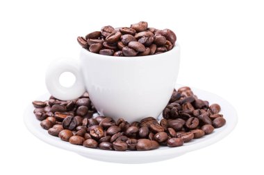 Arabica kahve fincan tahıllar ile.