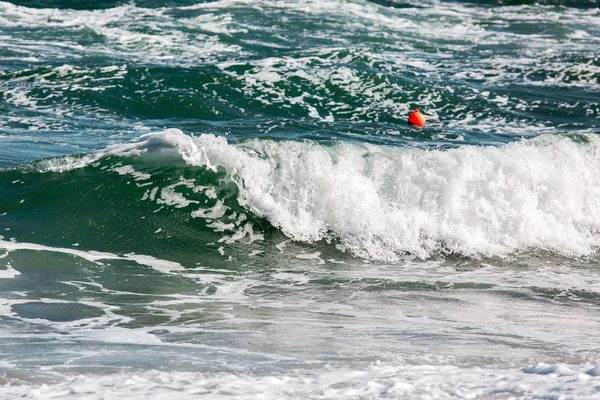 Die Meeressturmwelle, maritimer Hintergrund. — Stockfoto