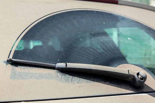 Faulty Wiper Dirty Car Back Window Dust Close — Stock Photo, Image