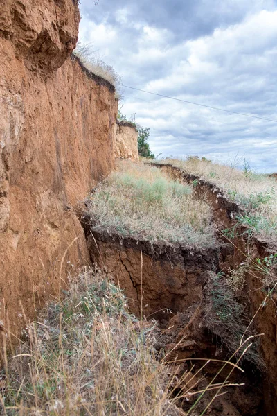 Erdrutsch Mit Rissen Boden Die Erde Versank — Stockfoto