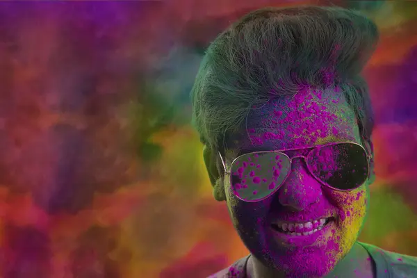 Colorful Man Celebrating Holi — Stock Photo, Image