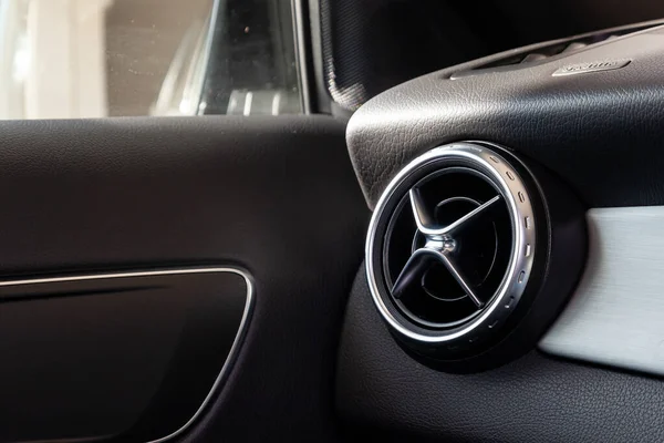 A close-up view of a part of the interior of a modern luxury car — Stock Photo, Image