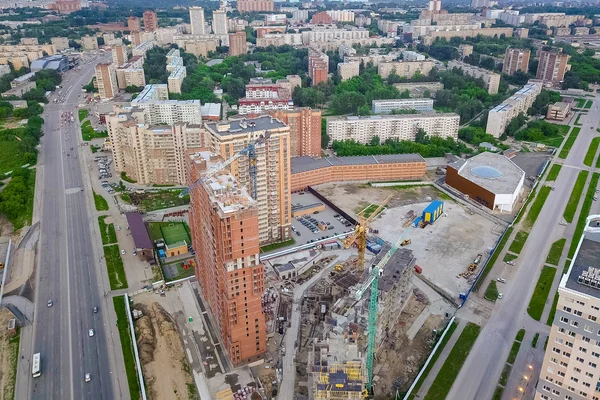 Vista aérea de um estaleiro de construção no local de armazenagem — Fotografia de Stock