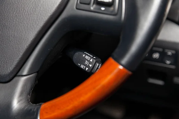 View to the black interior of Lexus RX450h Hybrid with dashboard — Stock Photo, Image