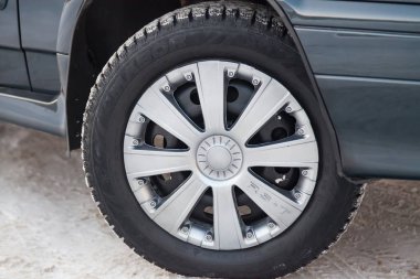 Yeşil lada 2114 yıl ön manzara koyu gri iç görünüş üstünlüğü