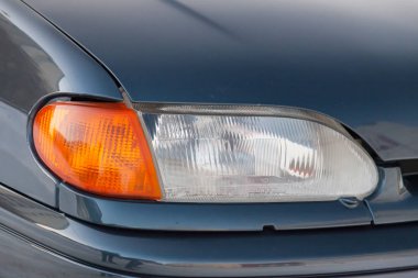 Yeşil lada 2114 yıl ön manzara koyu gri iç görünüş üstünlüğü